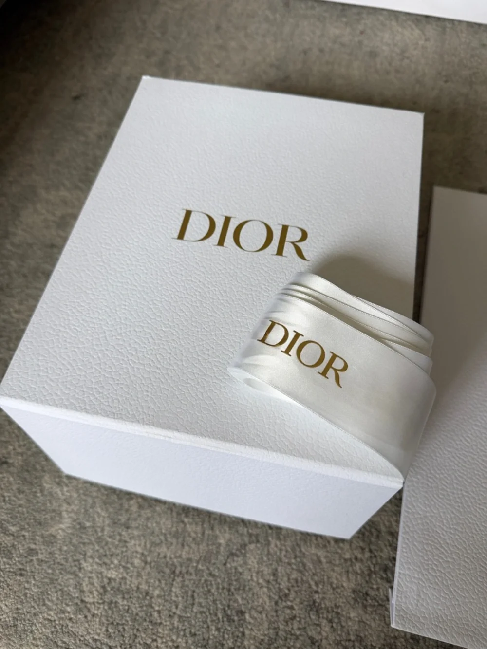 Dior Box, Envelope & Ribbon - Picture 2 of 8